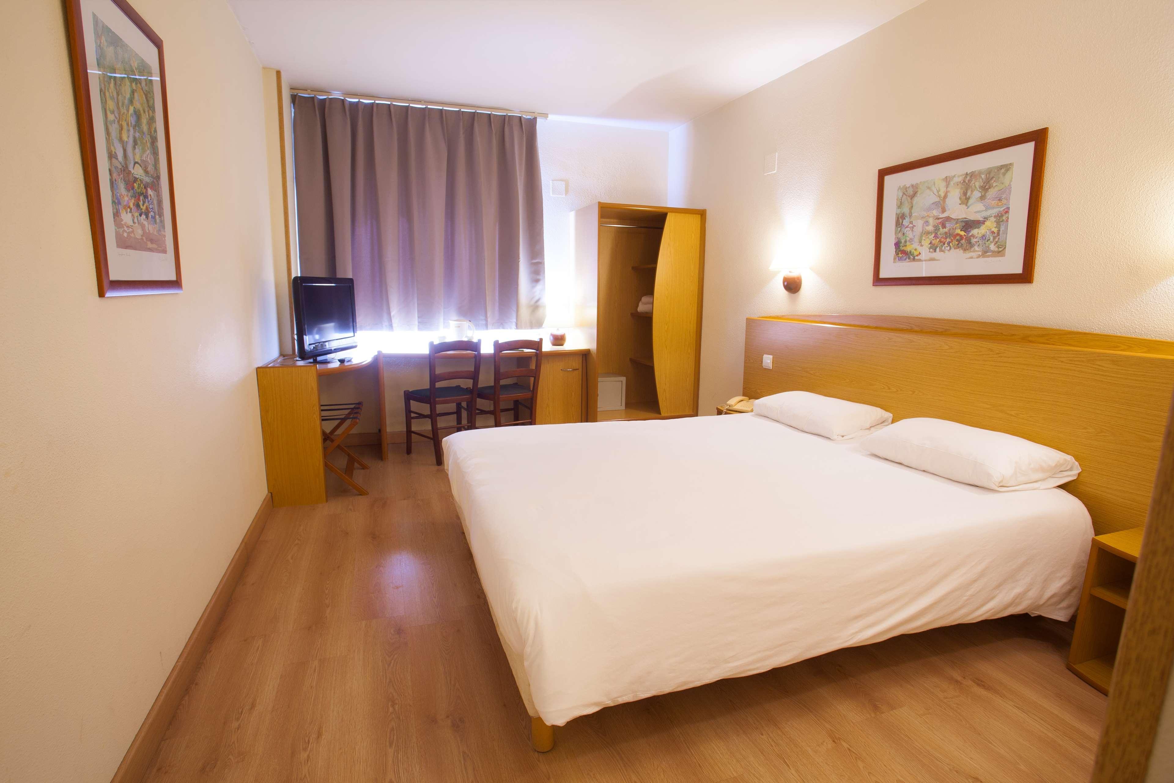 Travelodge Alicante Puerto Dış mekan fotoğraf