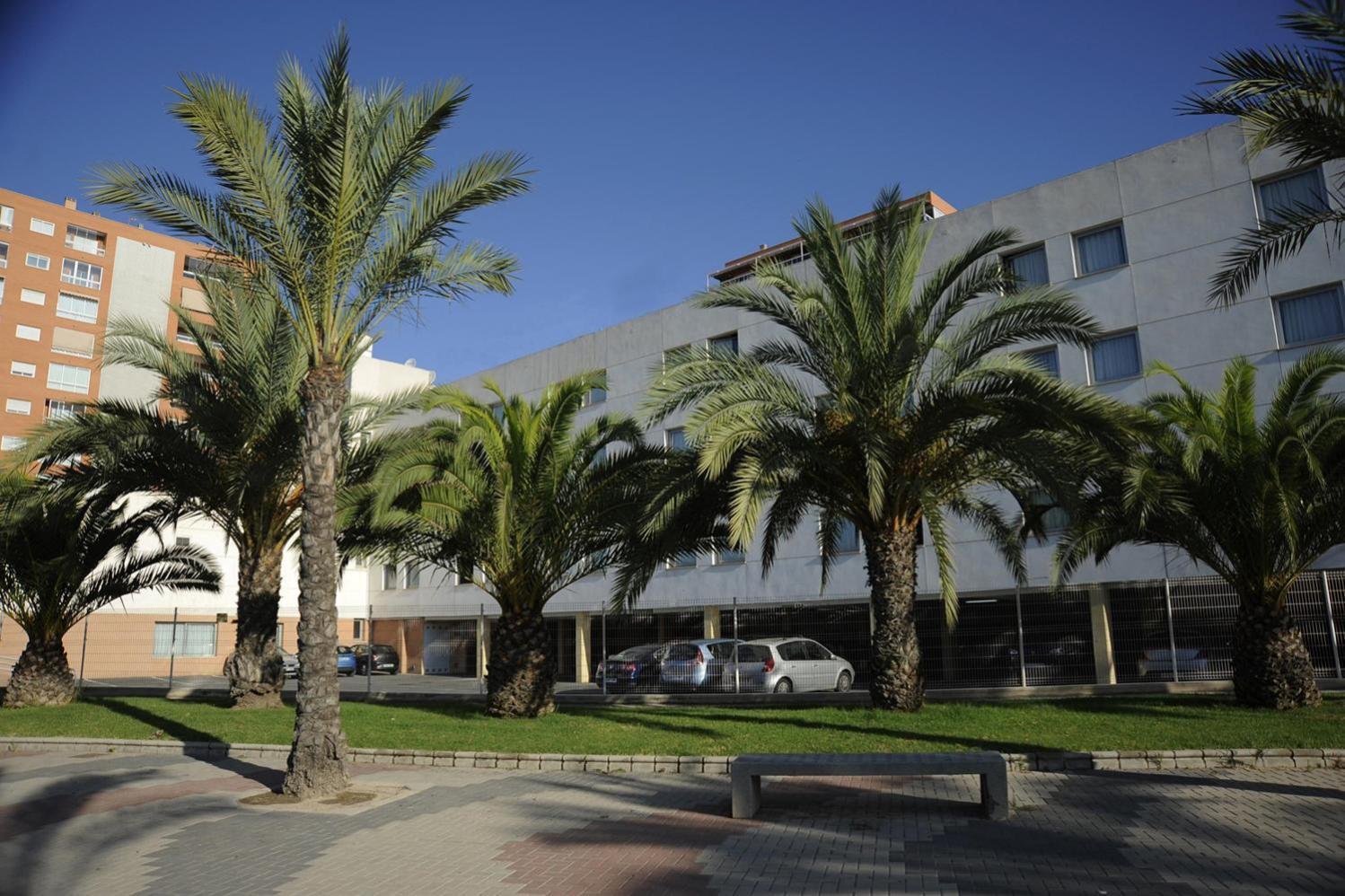 Travelodge Alicante Puerto Dış mekan fotoğraf