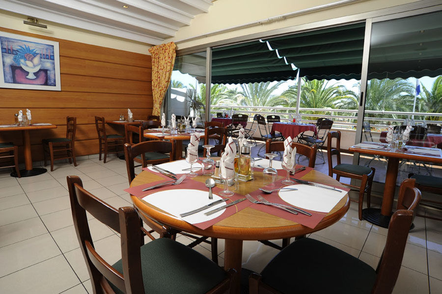 Travelodge Alicante Puerto Dış mekan fotoğraf